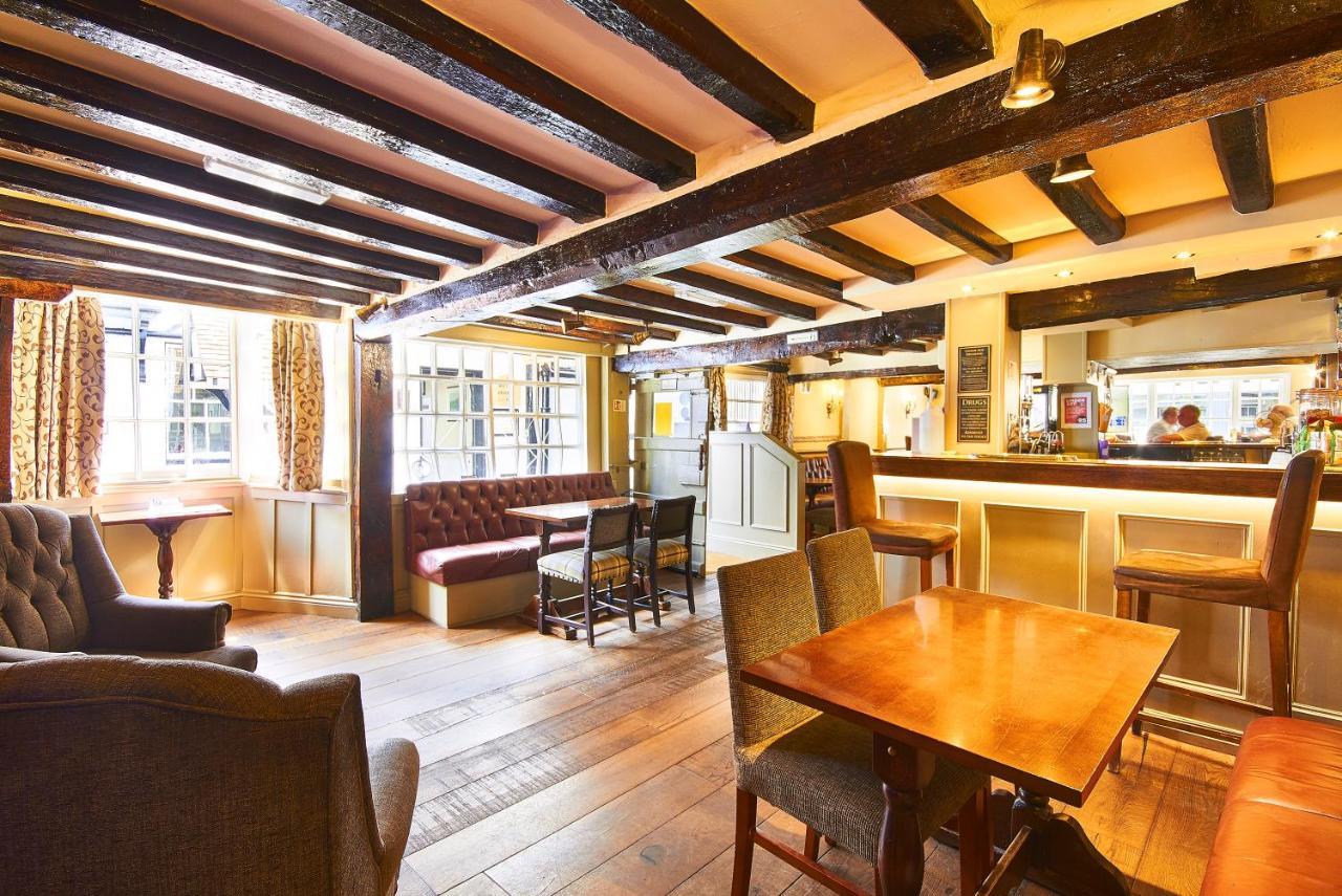 The George Hotel