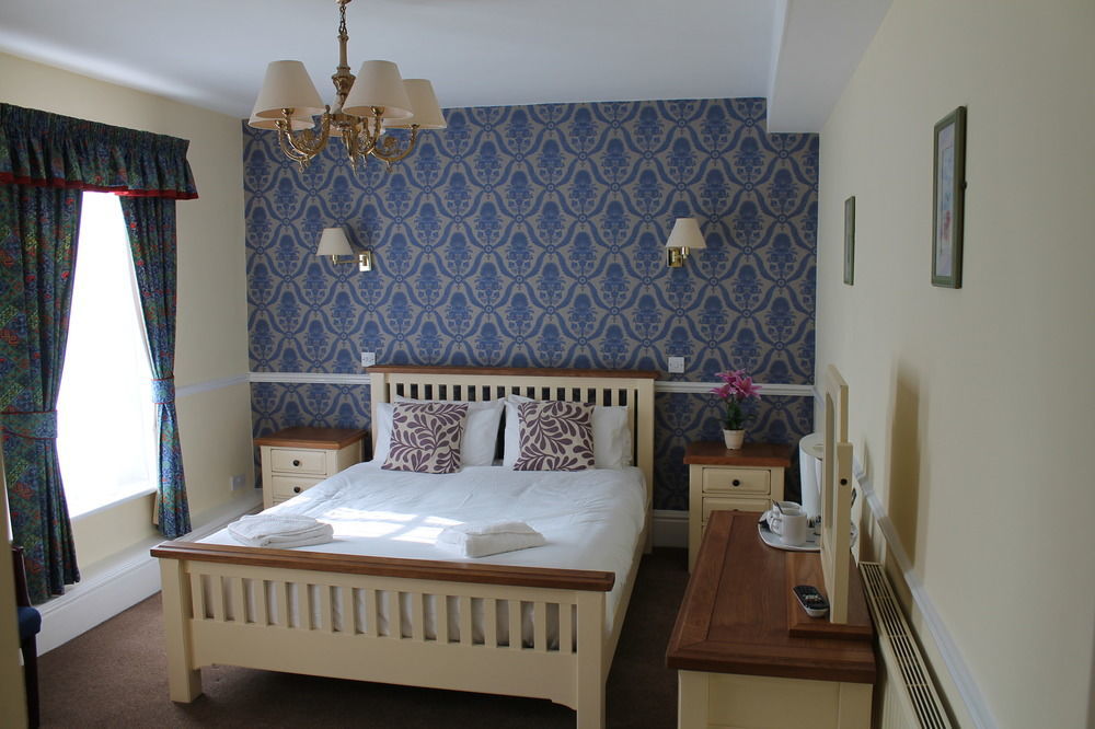 The George Hotel 3*
