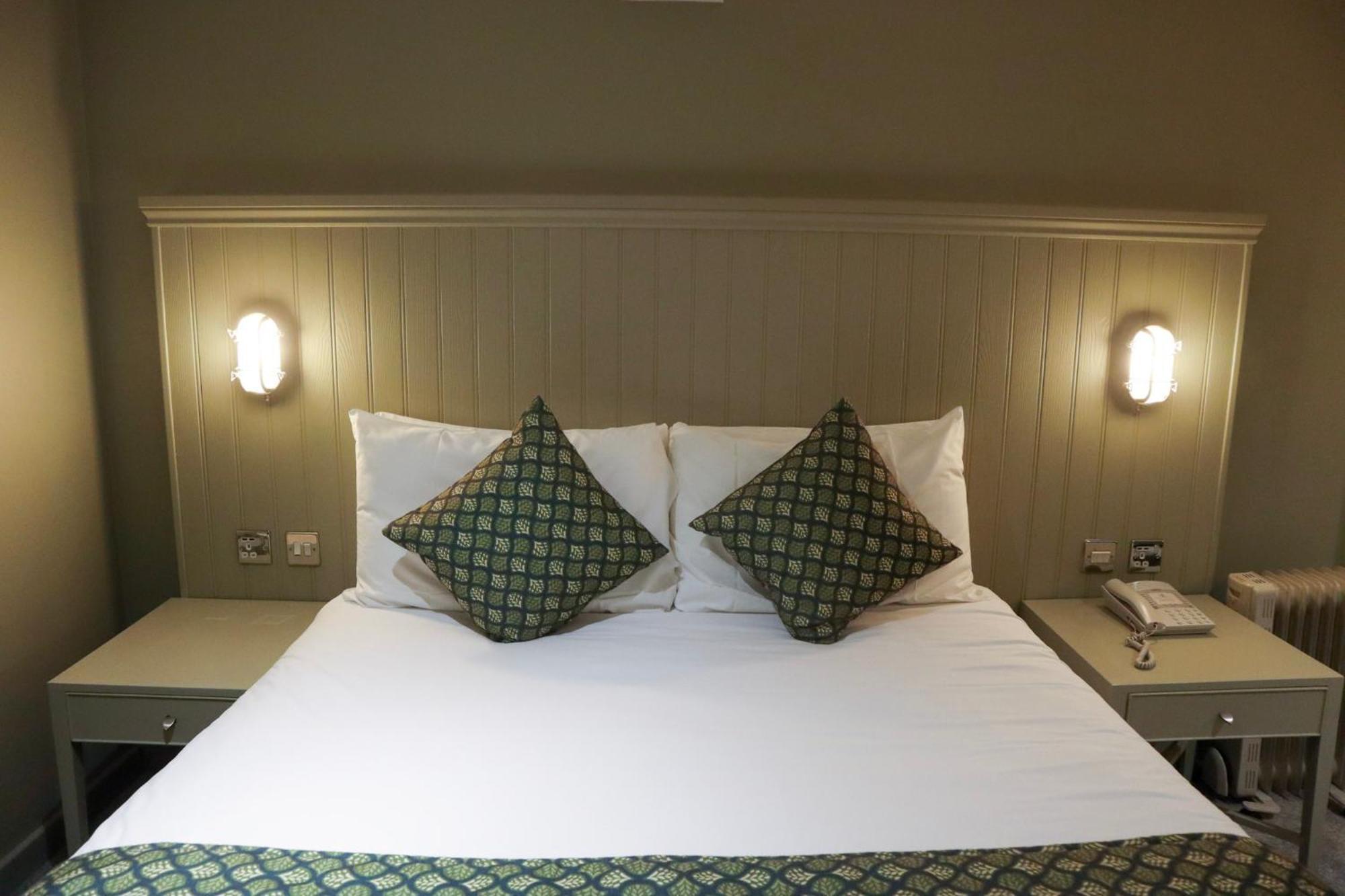 The George Hotel
